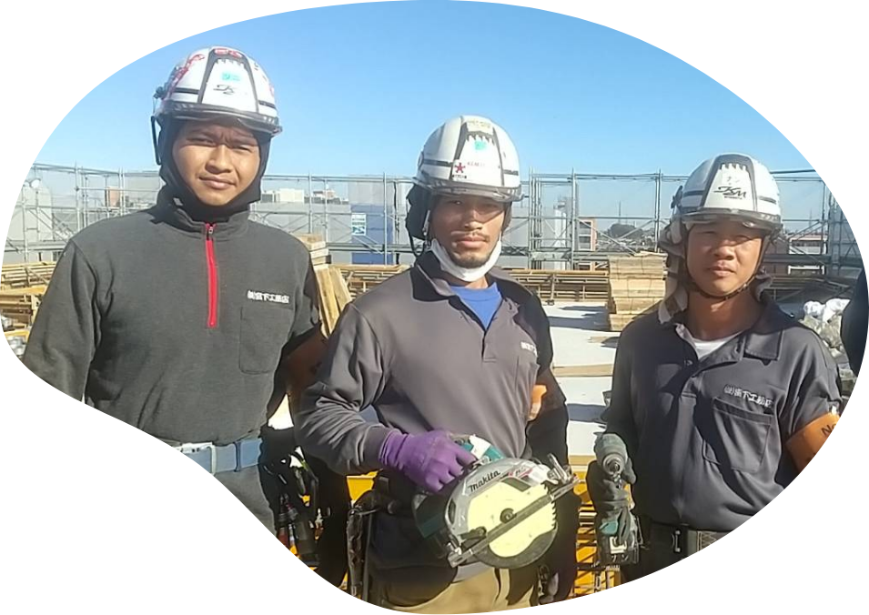 型枠工事の現場